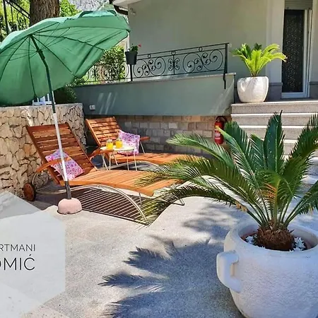 Tomic 2 Apartament