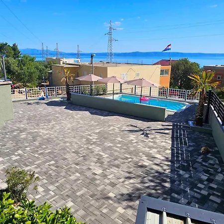 Tomic 2 Apartment Makarska