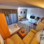 Tomic 2 Apartamento