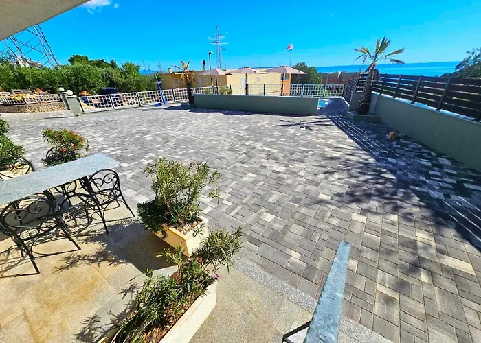 Apartment Tomic 2